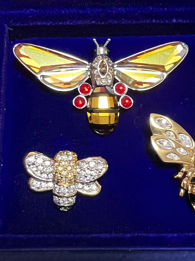 スワロフスキー ブローチ他三点セット SWAROVSKI スワロフスキー