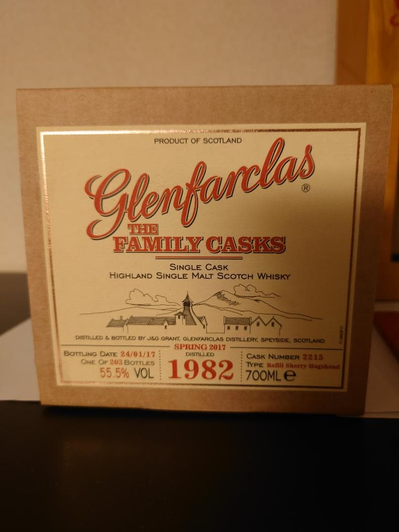 グレンファークラス ファミリーカスク 1982-2017 55.5% #2215 - メルカリ