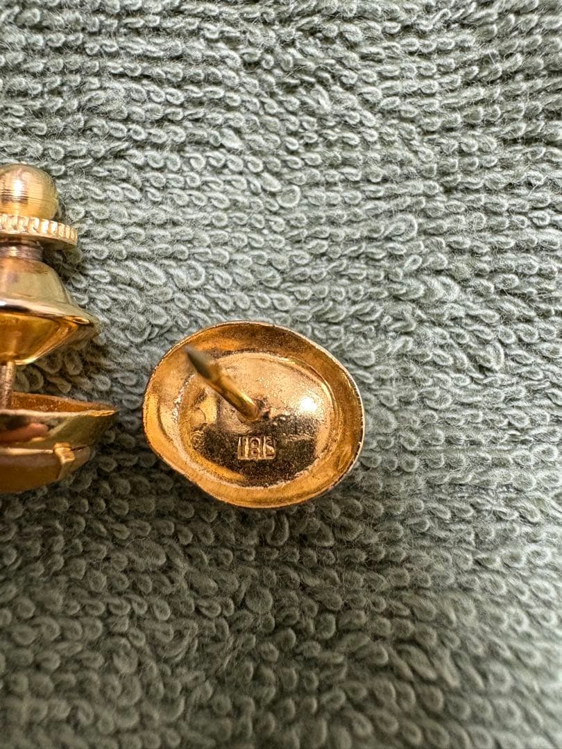 ひ*ろ様 遺品整理　指輪、カフスボタン？