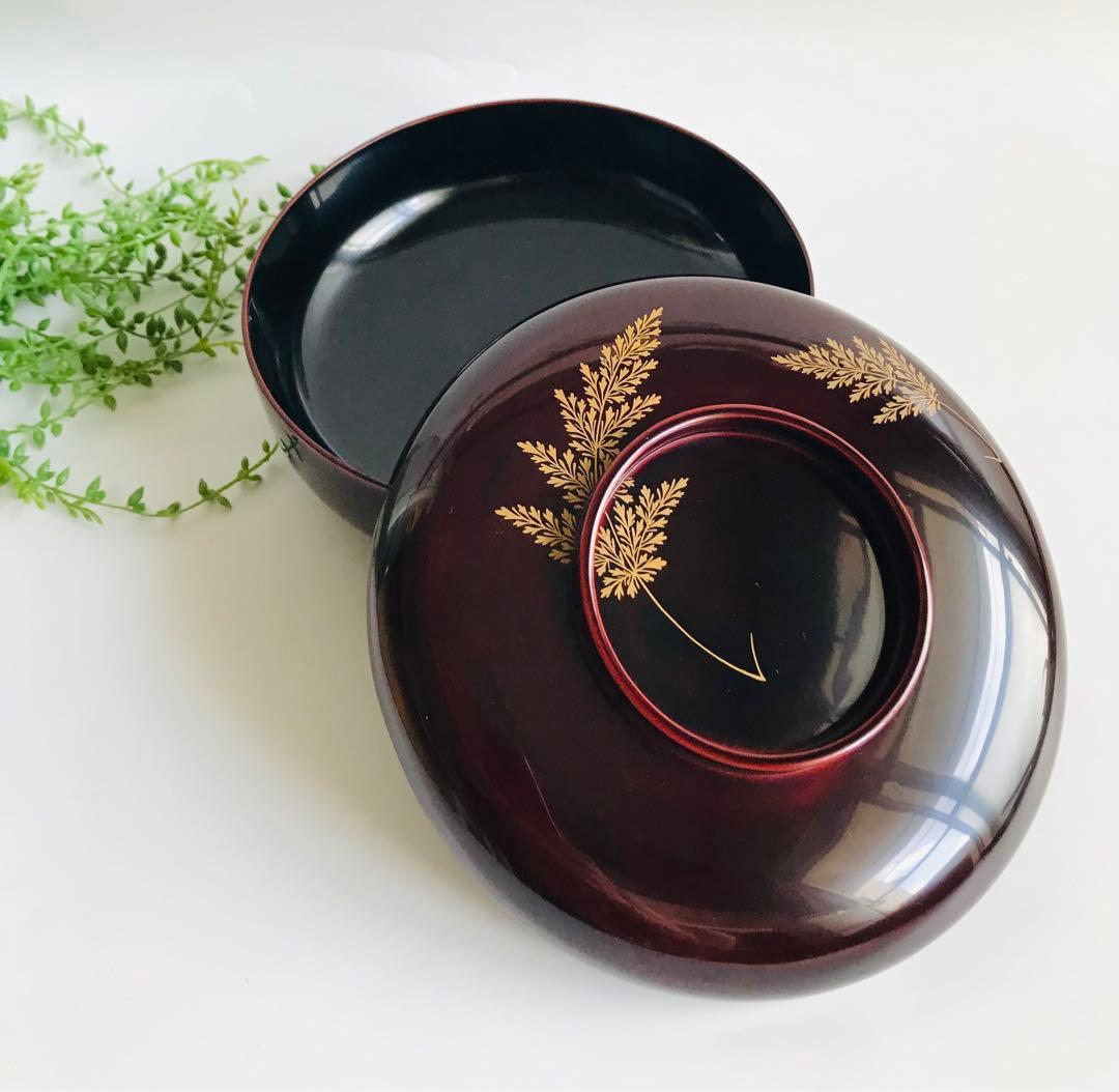 輪島塗 菓子器 鉄鉢形 -鉄線の沈金仕上げ- [内面朱色/外面黒色]｜輪島