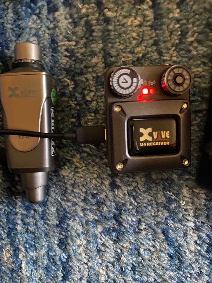 Xvive U4 ワイヤレスインイヤーモニター