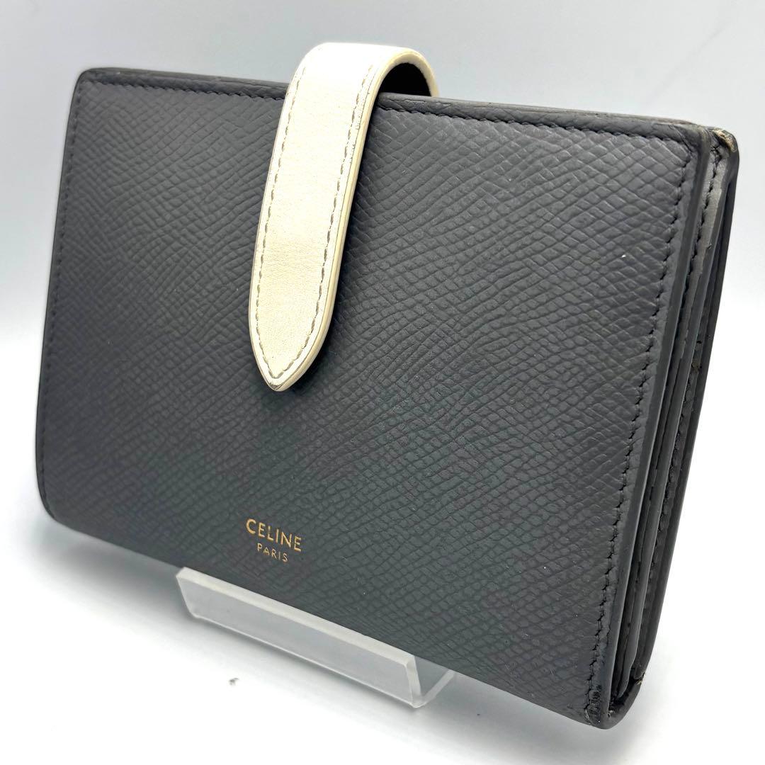 ちりツーキ 　　CELINE セリーヌ ミディアム ストラップウォレット ちりツーキ 様専用 CELINE セリーヌ ミディアム ストラップウォレット