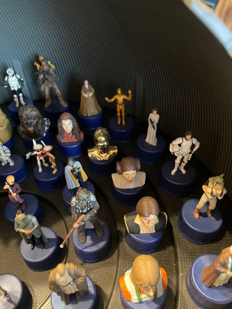 専用スターウォーズ　ボトルキャップコレクションステージ