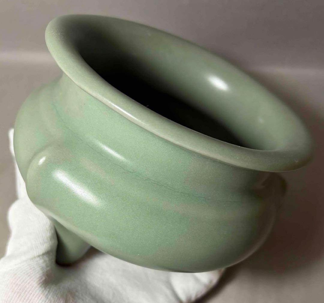 中国 青磁三つ足炉 f2251126