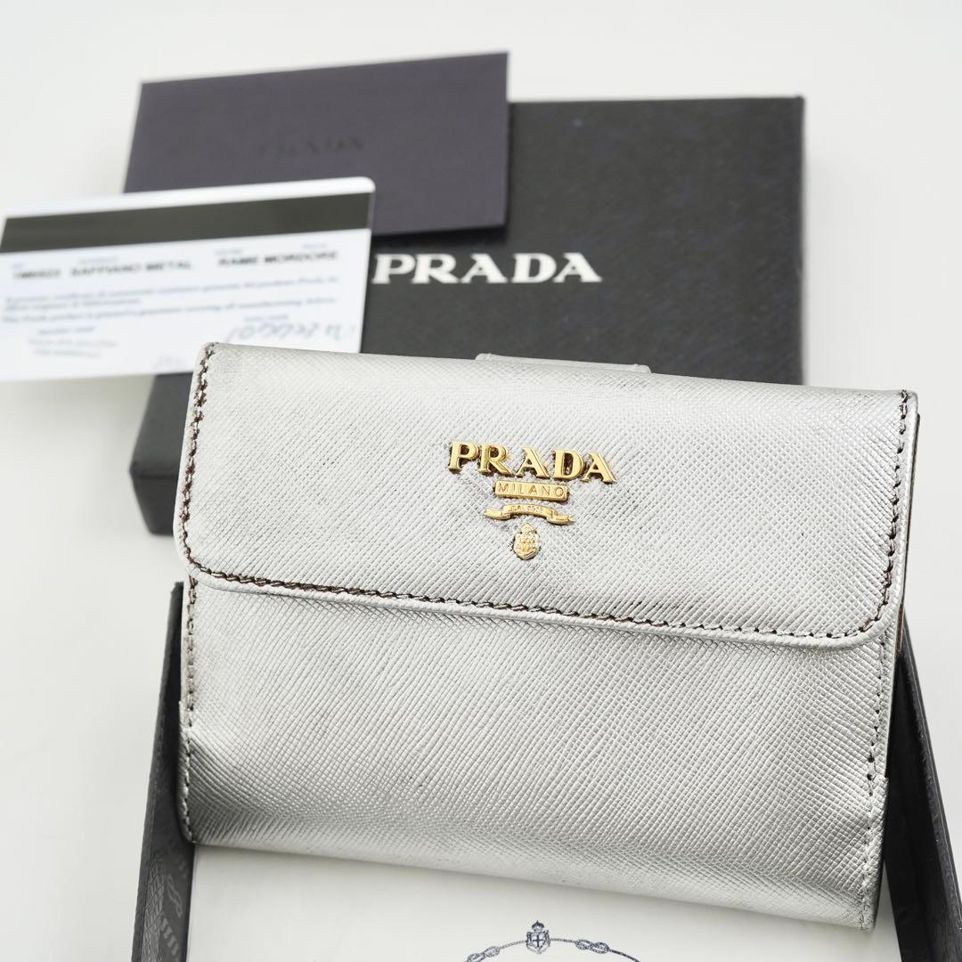 ✨未使用展示品・箱保証書付き✨PRADA ミニ財布サフィアーノバイカラー