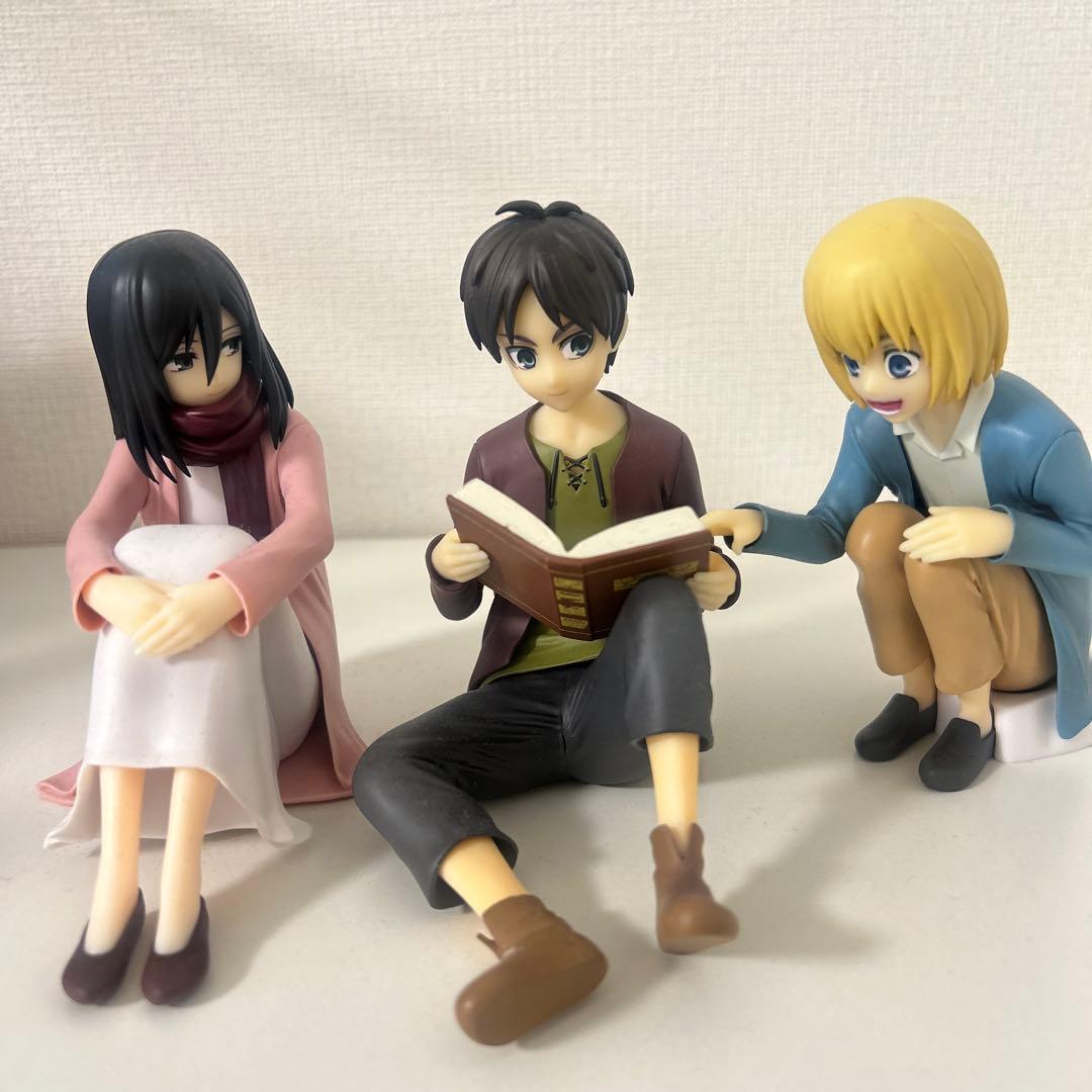 一番くじ 進撃の巨人 A賞 エレン ミカサ アルミンフィギュア 壁の外の