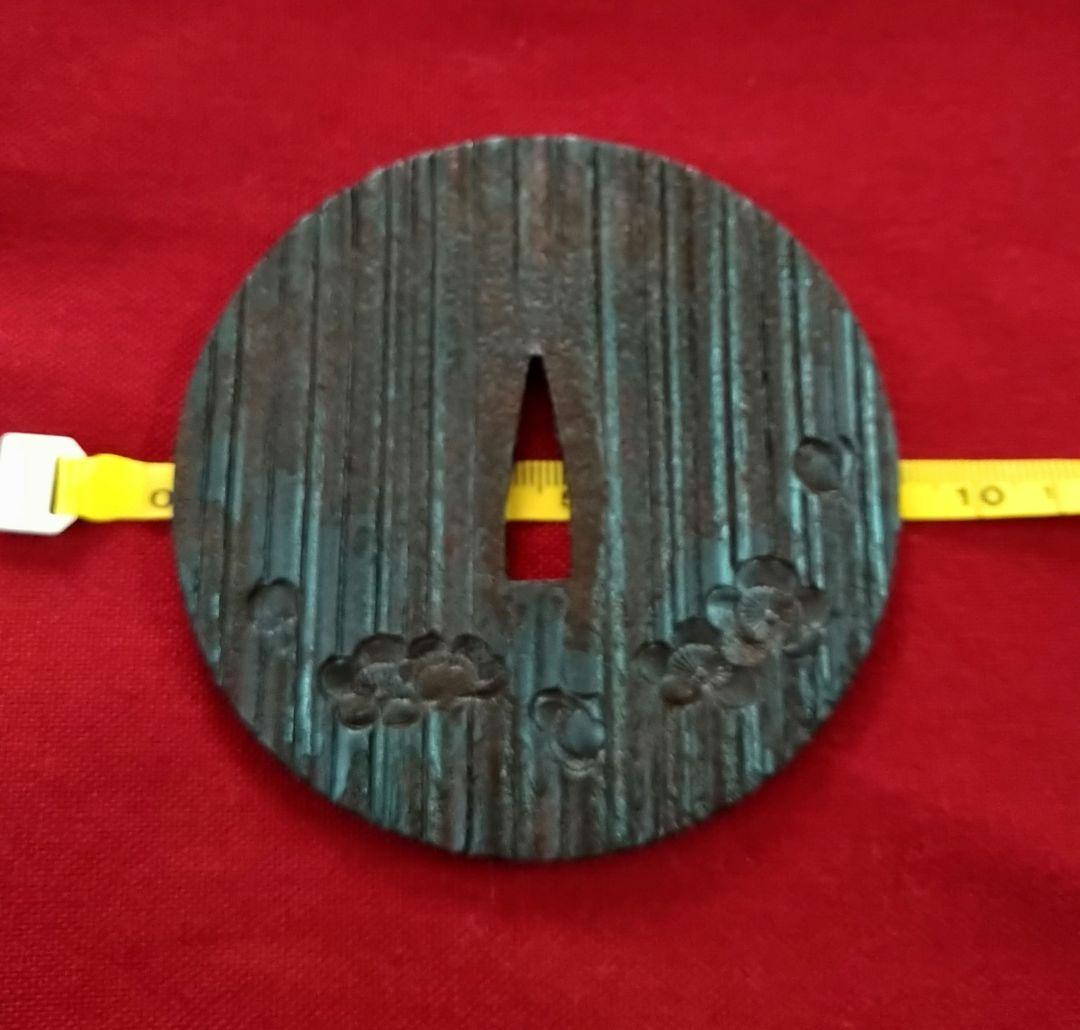 刀鍔(つば)　梅の花　アンティーク