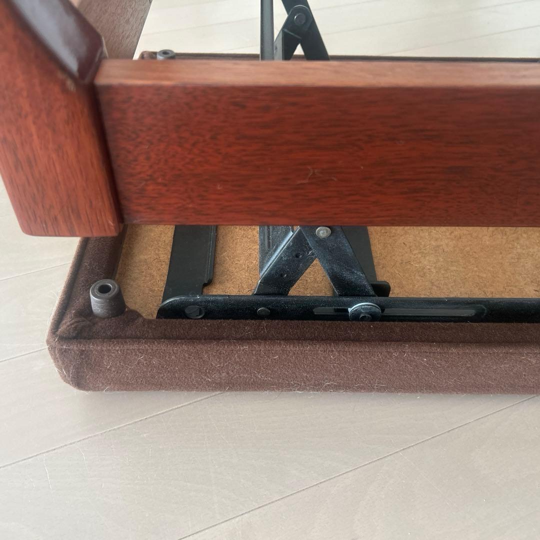 3/18までの特価品です！YAMAHAピアノ椅子（ネコ脚）