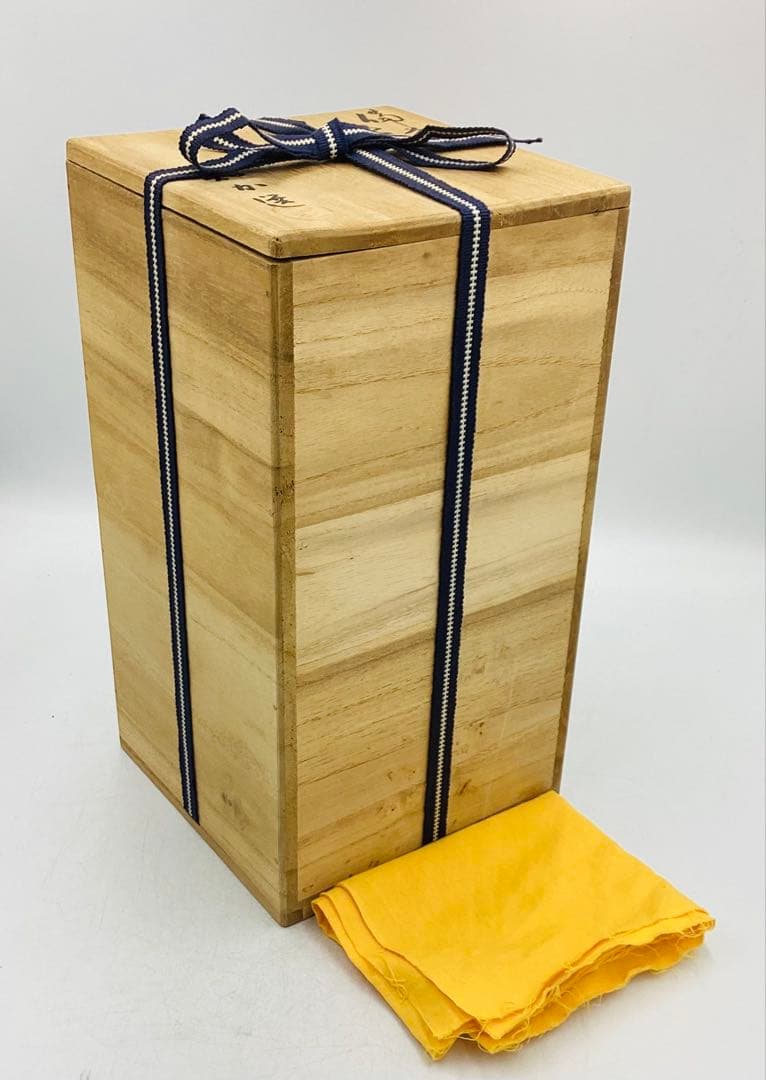 ☆ 木南知加選先生 昭和初期の名工 備前焼裸婦 共箱 【27】 ☆