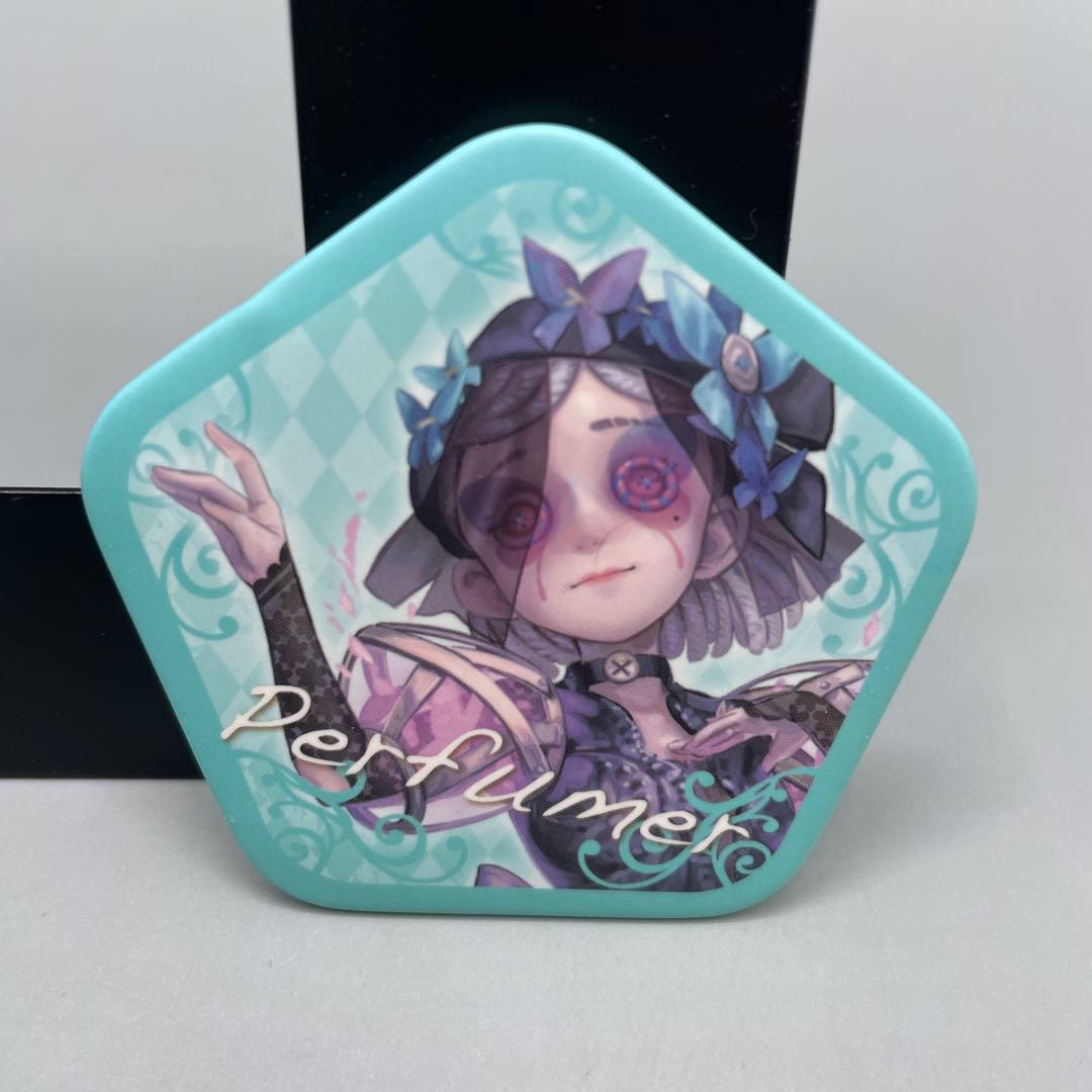 第五人格 Identity 芸者 美智子 五角形 缶バッジ 芸者スクエア缶バッジ