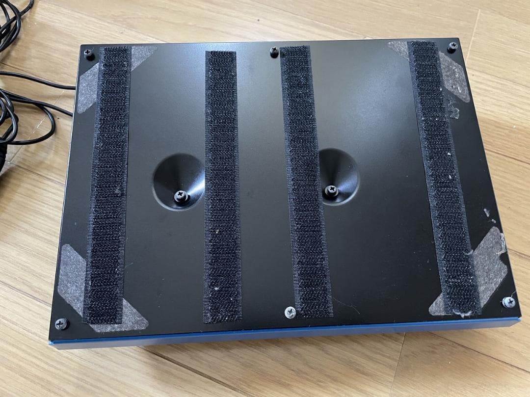 BOSS SY-300 ギターシンセサイザー