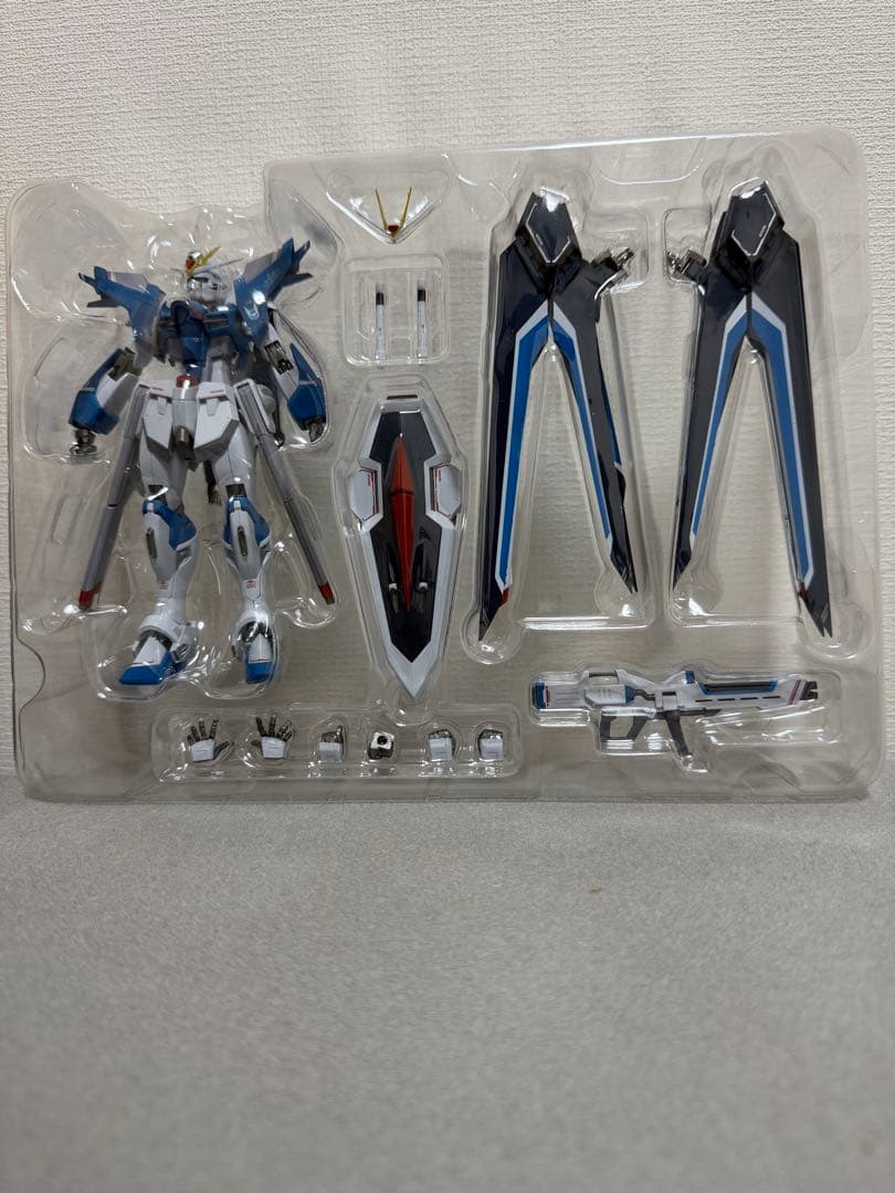 ライジングフリーダムガンダム　メタルロボット魂