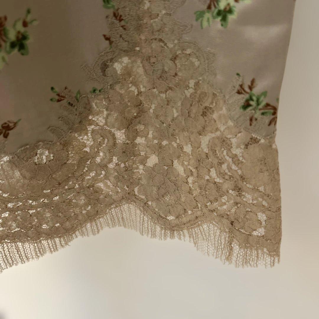 新品未使用　Louis Vuitton 花柄タイトスカート　36サイズ