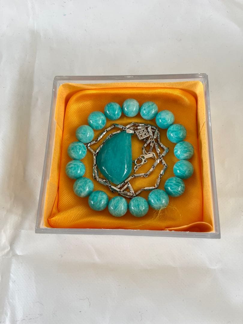 太陽放射タイチンルチルクォーツ 10mm玉 ブラジル産ルチル 金運 開運 強運