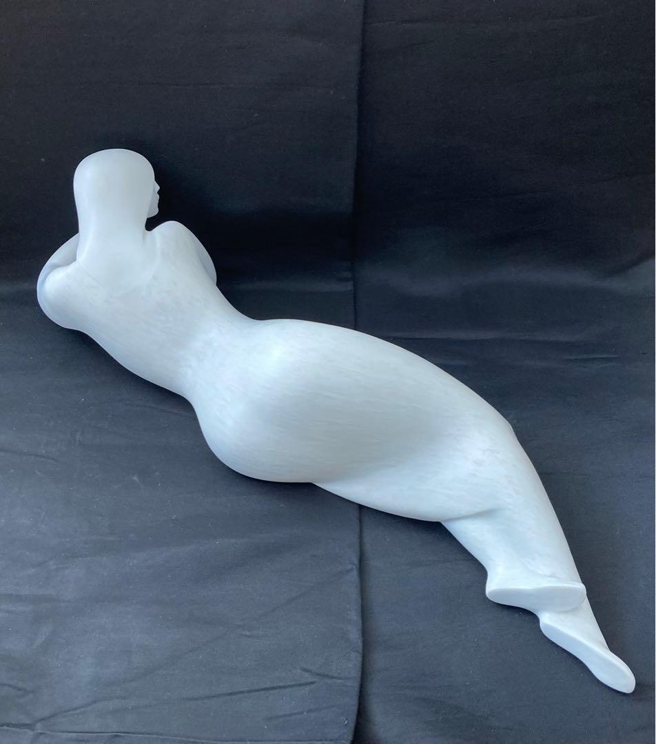 リヤドロ メモリー aura collection 彫刻風