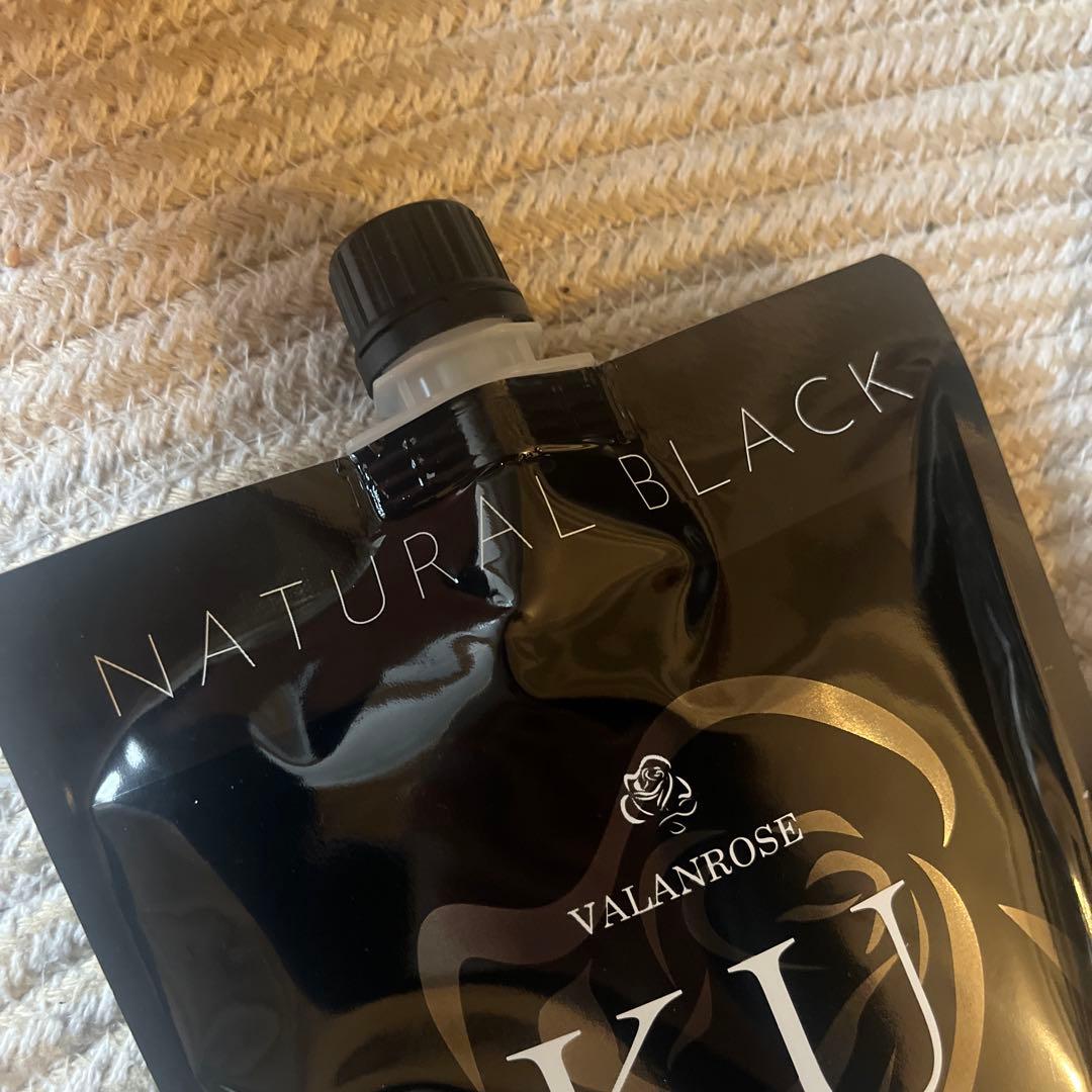 バランローズ　KUROシャンプー　ブラック4個セット