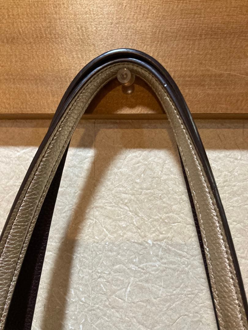 coach コーチ　2wayショルダーバッグ　レザー　ハンドバッグ　ゴールド