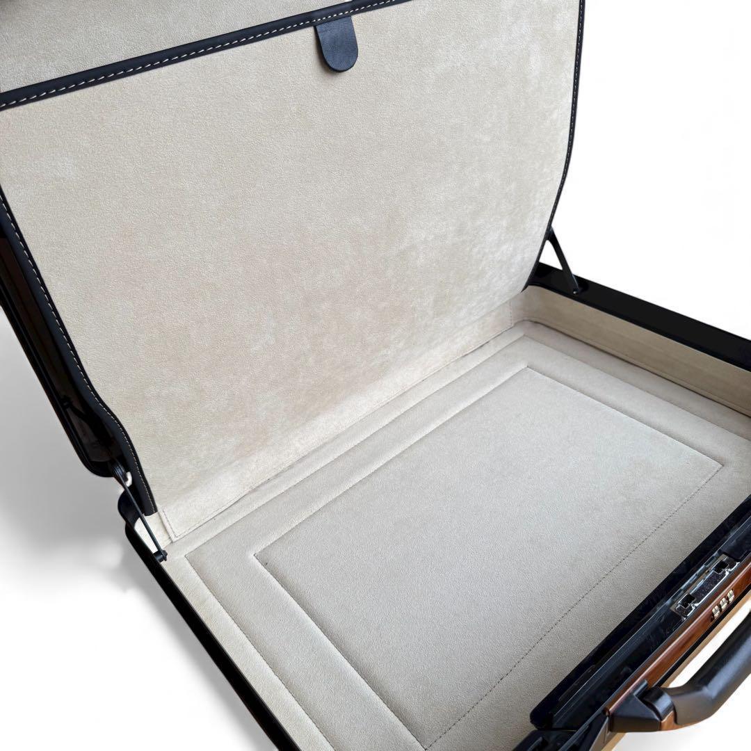 のほほん 　BRIC'S ブリックス　ゴールド ビジネスバッグ　アタッシュ