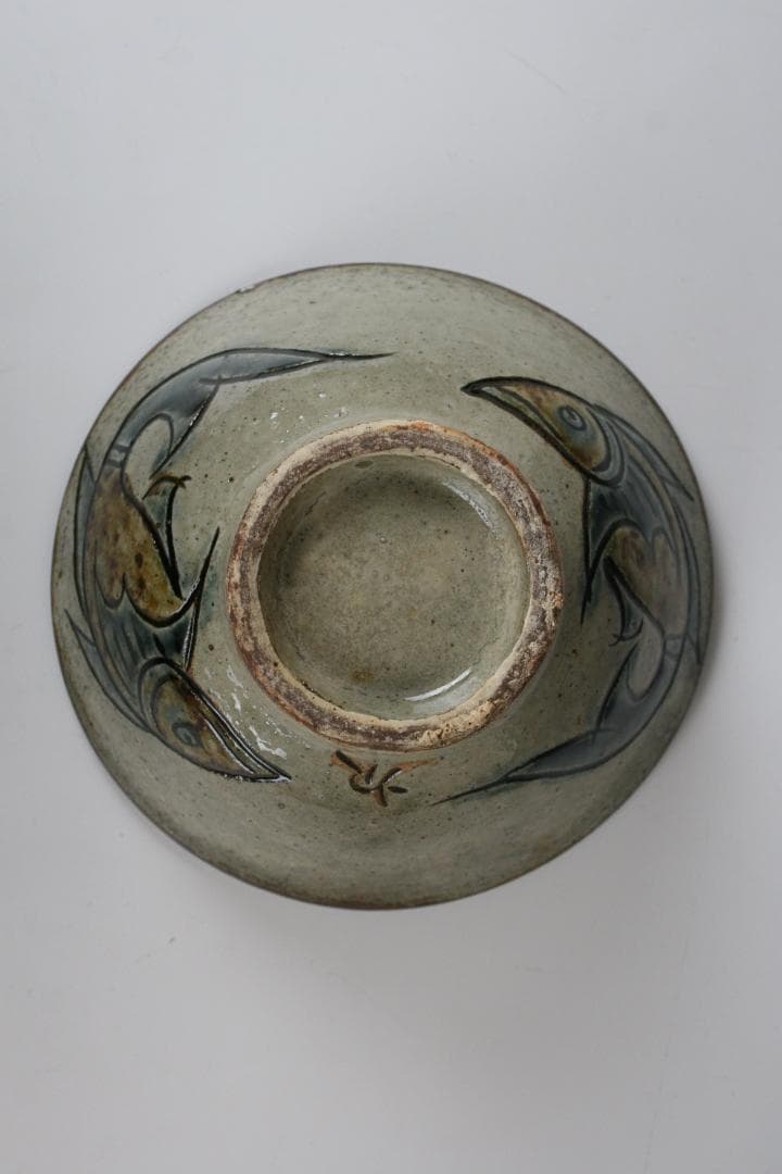 壺屋焼 人間国宝 金城次郎 作 魚文五寸マカイ（重ね焼） - メルカリ