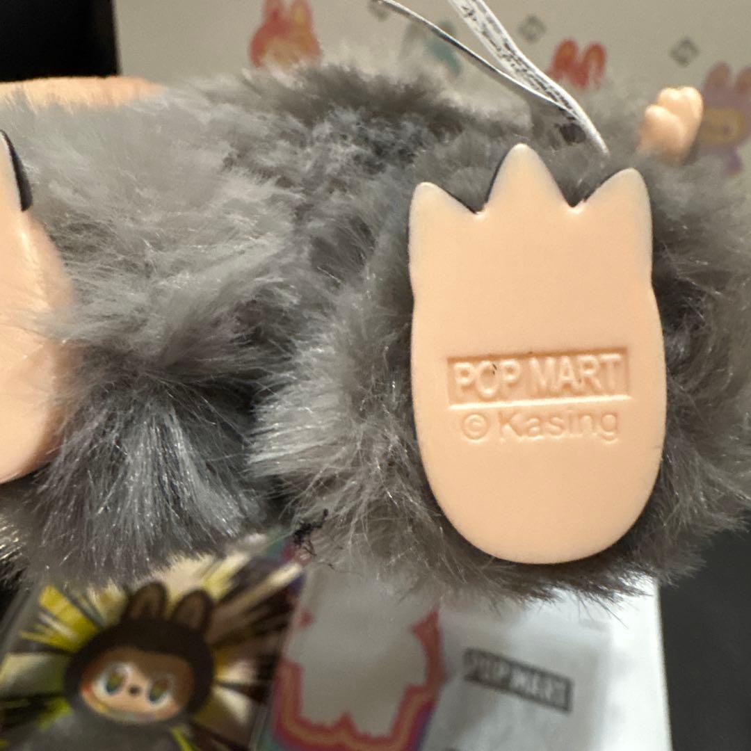 ロコ　LABUBU エナジー Big into ラブブ シークレット