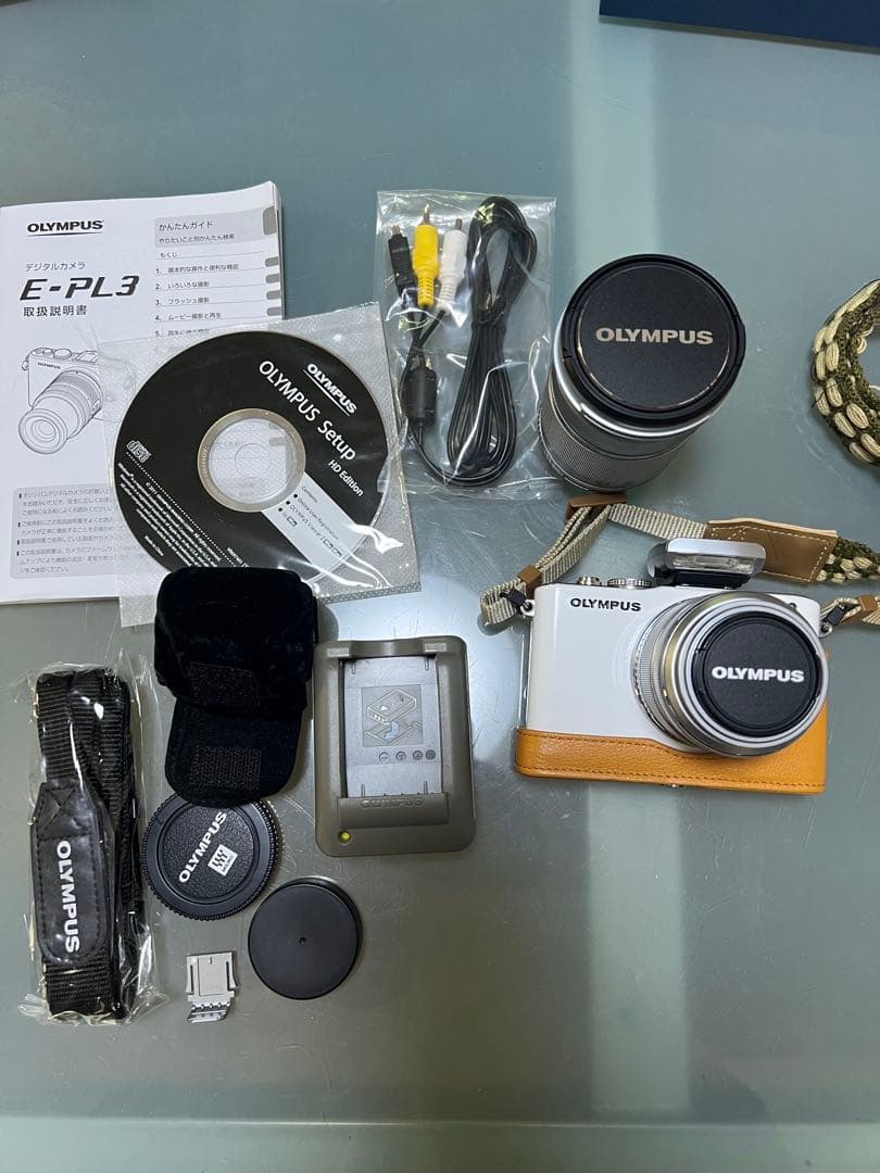 OLYMPUS E-PL3 ミラーレス一眼カメラ Amazon | OLYMPUS ミラーレス一眼 PEN Lite E-PL3 ボディ レッド E-PL3