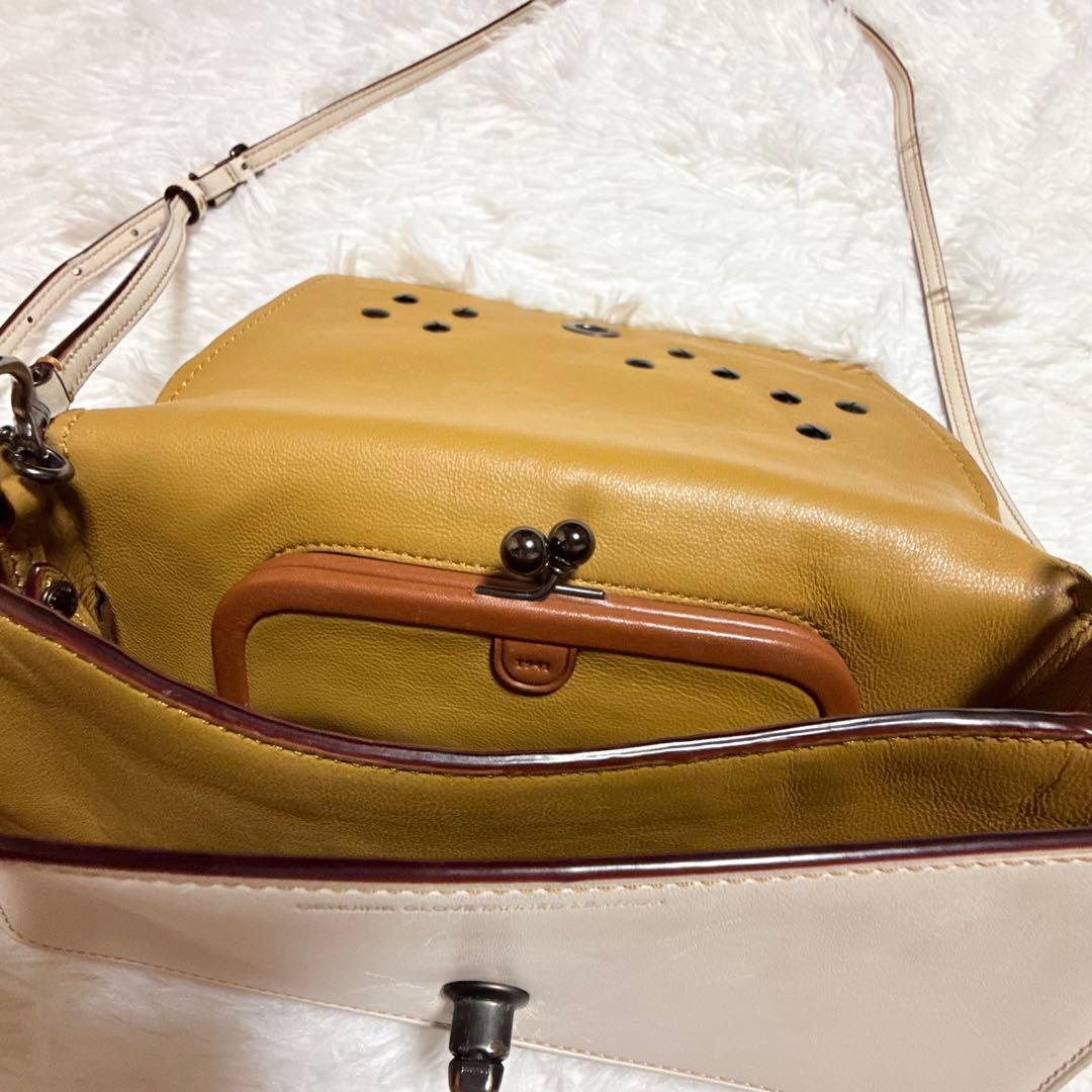 coach コーチ レキシー 恐竜 ショルダーバッグ ホワイト