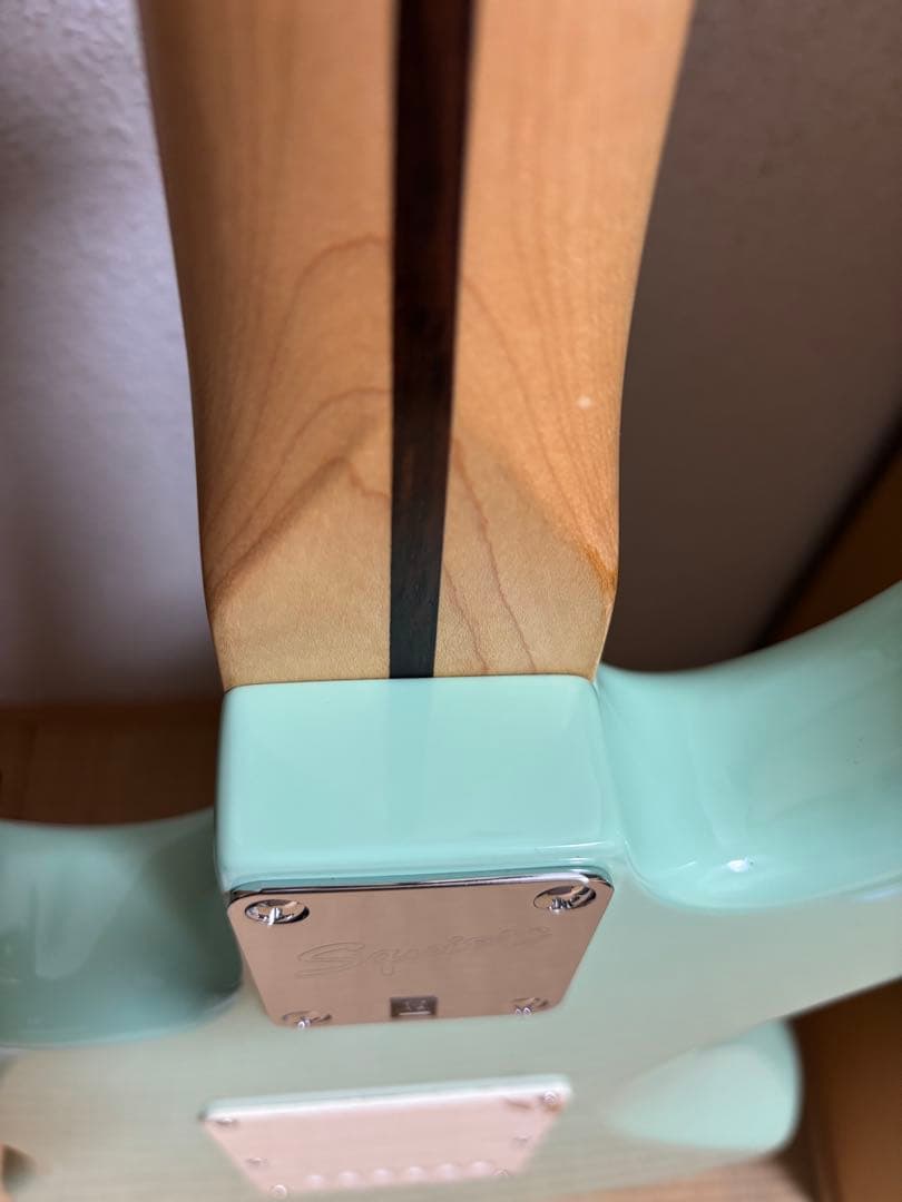 Squier Cyclone Fender エレキギターほぼ新品未使用☆再値下げ