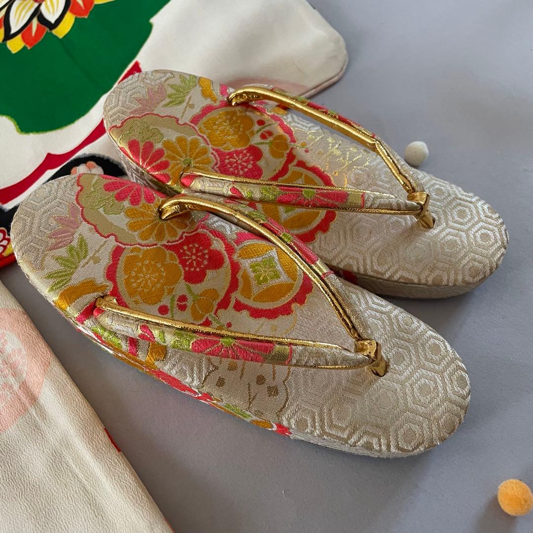 七五三　小さめ7歳さん〜6歳　アンティークお着物セット　半幅帯コーデ