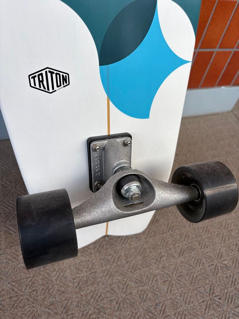 Carver Triton Astral CX4 スケートボード