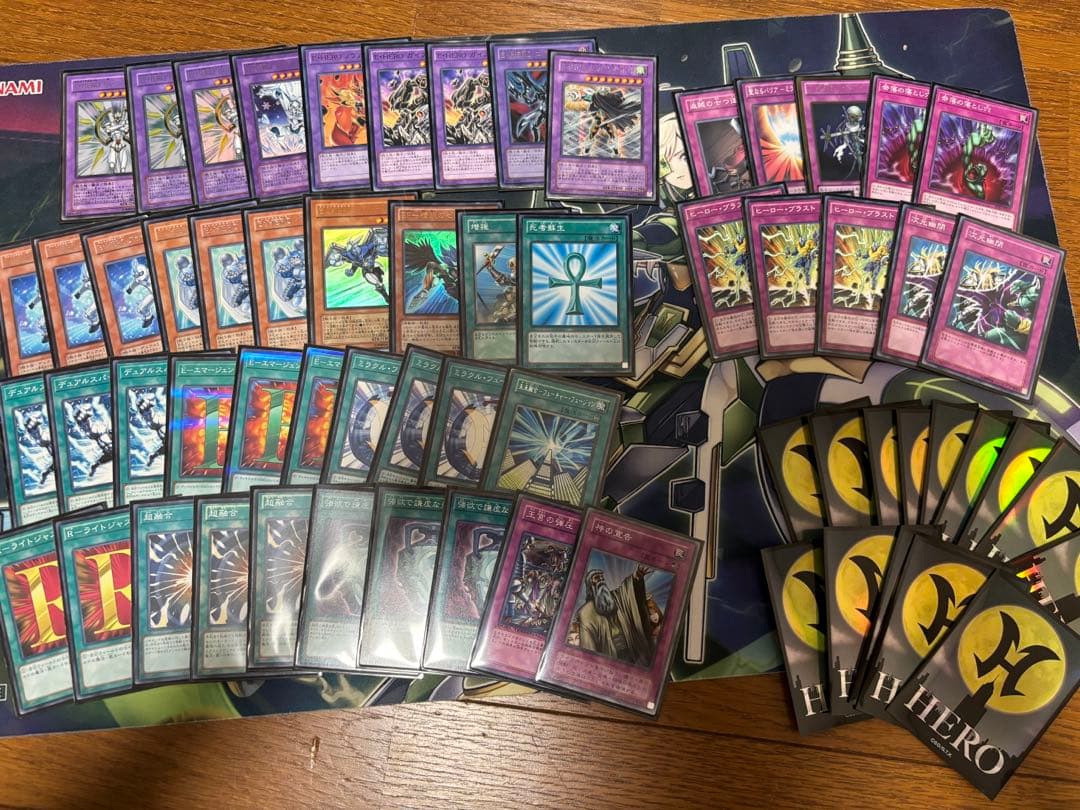 遊戯王　1103環境ピュアHERO メインデッキ➕HERO融合
