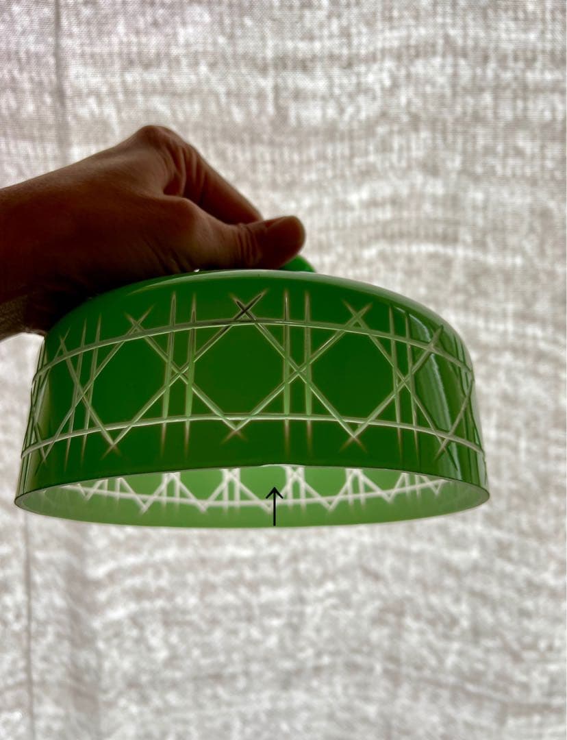 被せガラス緑色ガラス電笠 大正ロマン 洋館 古民家 切子 ウランガラス