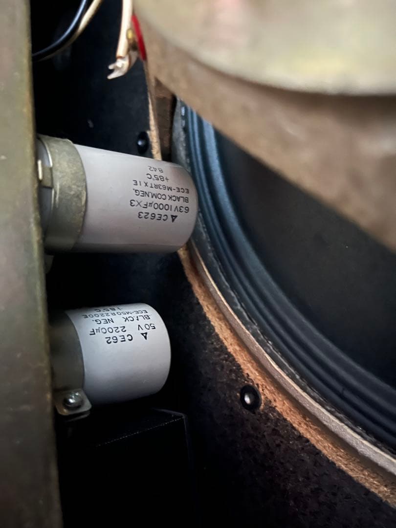 ROLAND CB-40 VINTAGE BASS COMBO ￼ベースアンプ ROLANDローランドCB