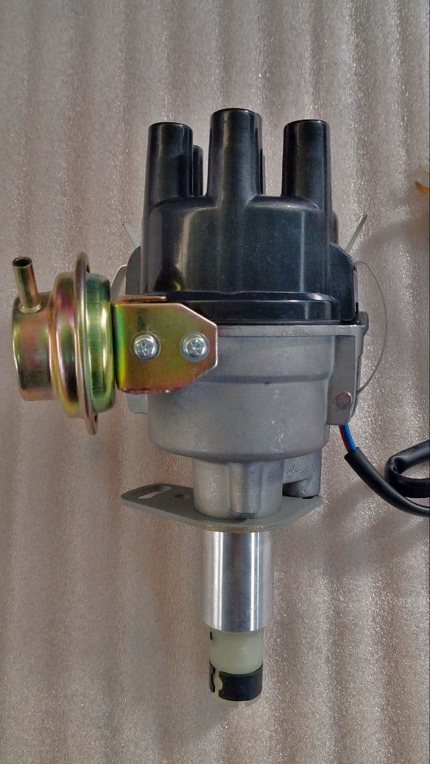 L6 L型用フルトラ内蔵ディストリビューター ハコスカ ケンメリ S30等 新品 日産 L型6気筒エンジン フルトラ内臓ディストリビューター デスビ