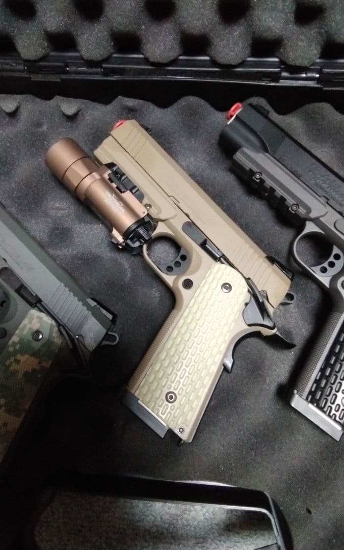 東京マルイ デザート、ナイト、フォリッジウォリアー3丁セット 東京