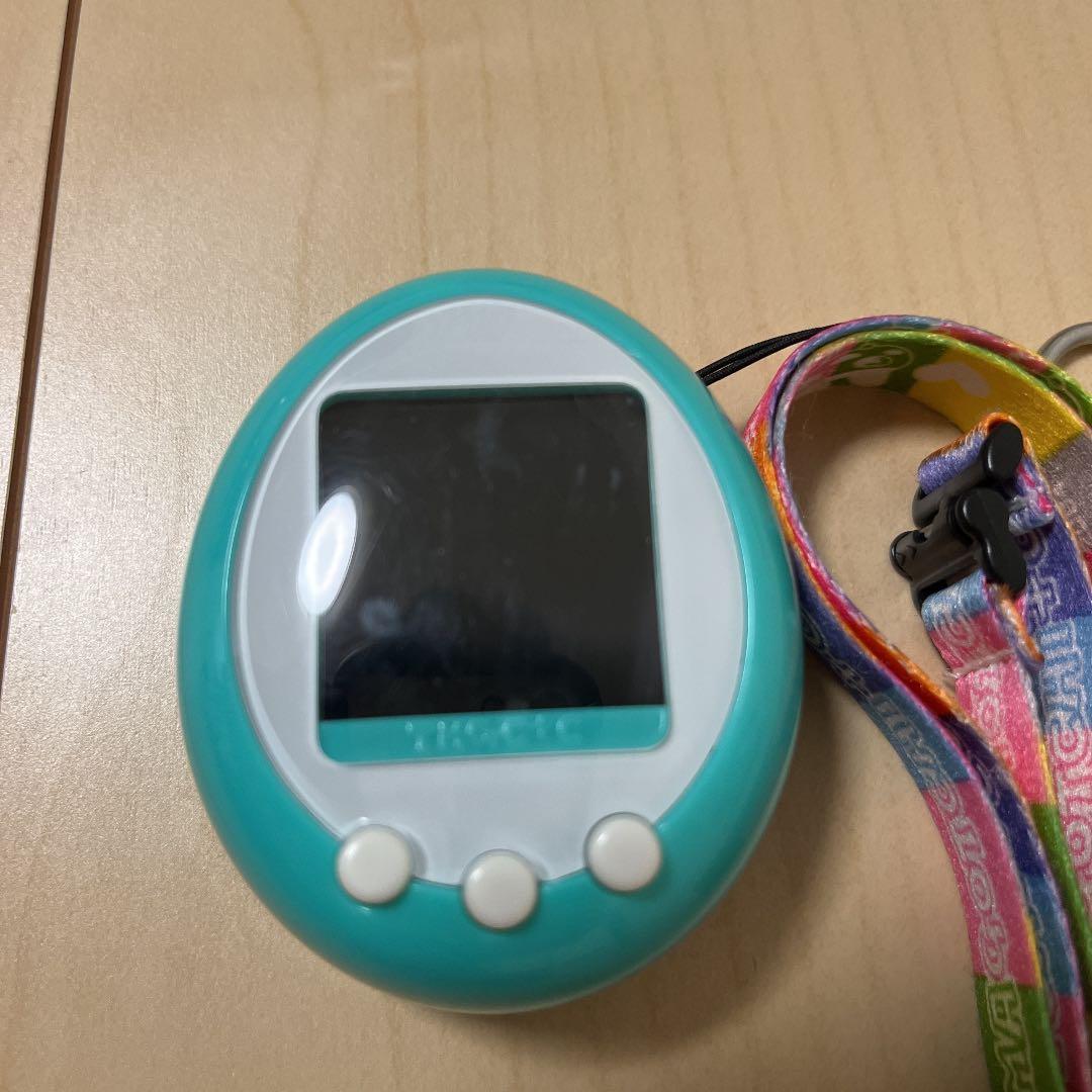 最新 たまごっちプラスカラー 水色 バンダイ TMGC +C