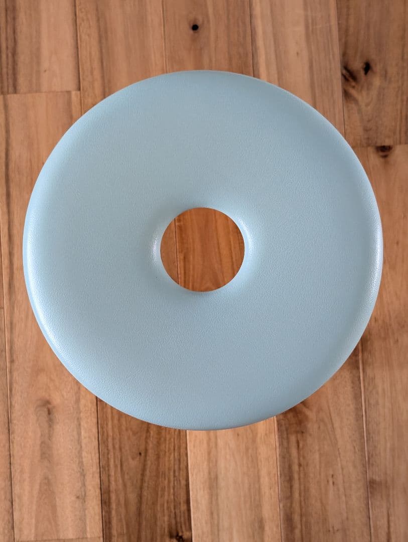 天童木工　リングスツール