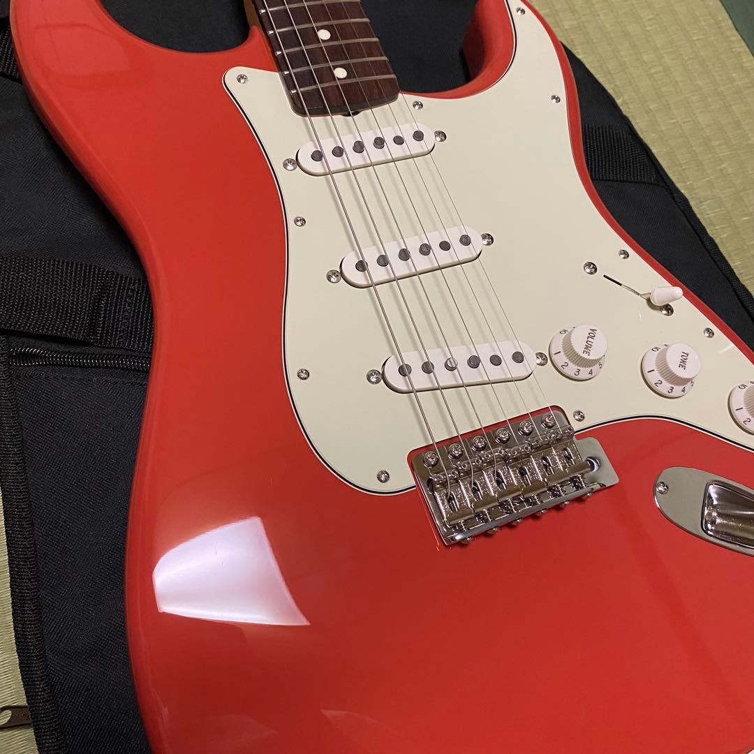 ギター MIJ Traditional II 60s Stratocaster FRD MIJ Traditional 60s II Stratocaster in Fiesta Red : r/Guitar
