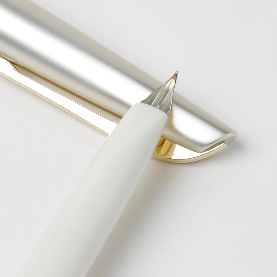 未使用 プラチナ ポケット 18K 細軟 バイカラー白 万年筆 60年代製造 B