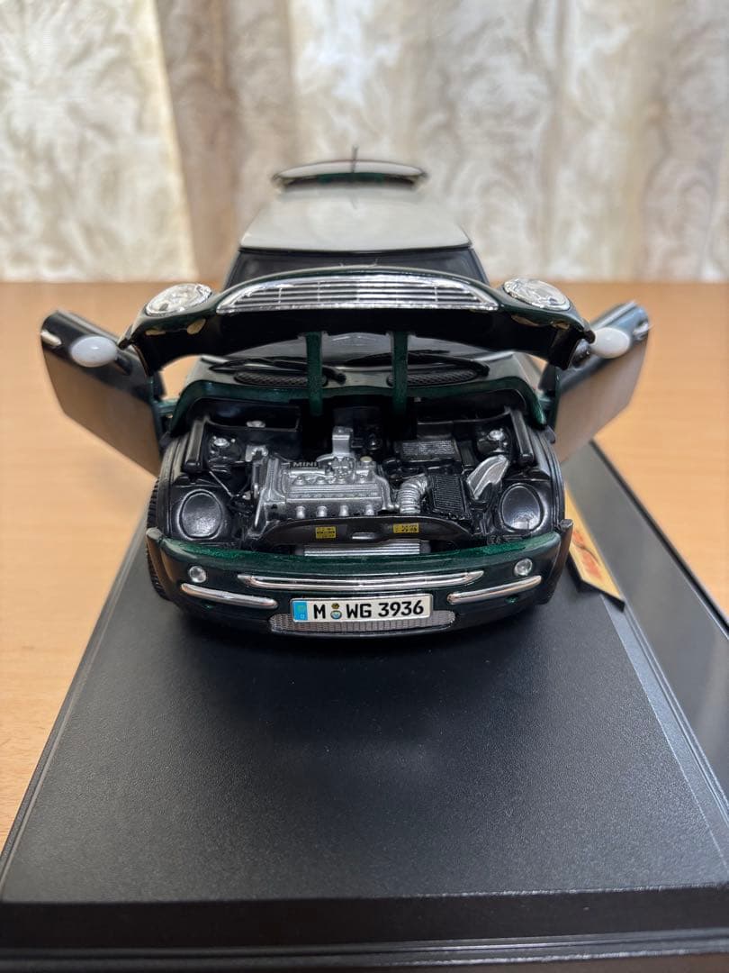 1/18Maisto MINI COOPER 深緑ダークグリーン×白屋根USED