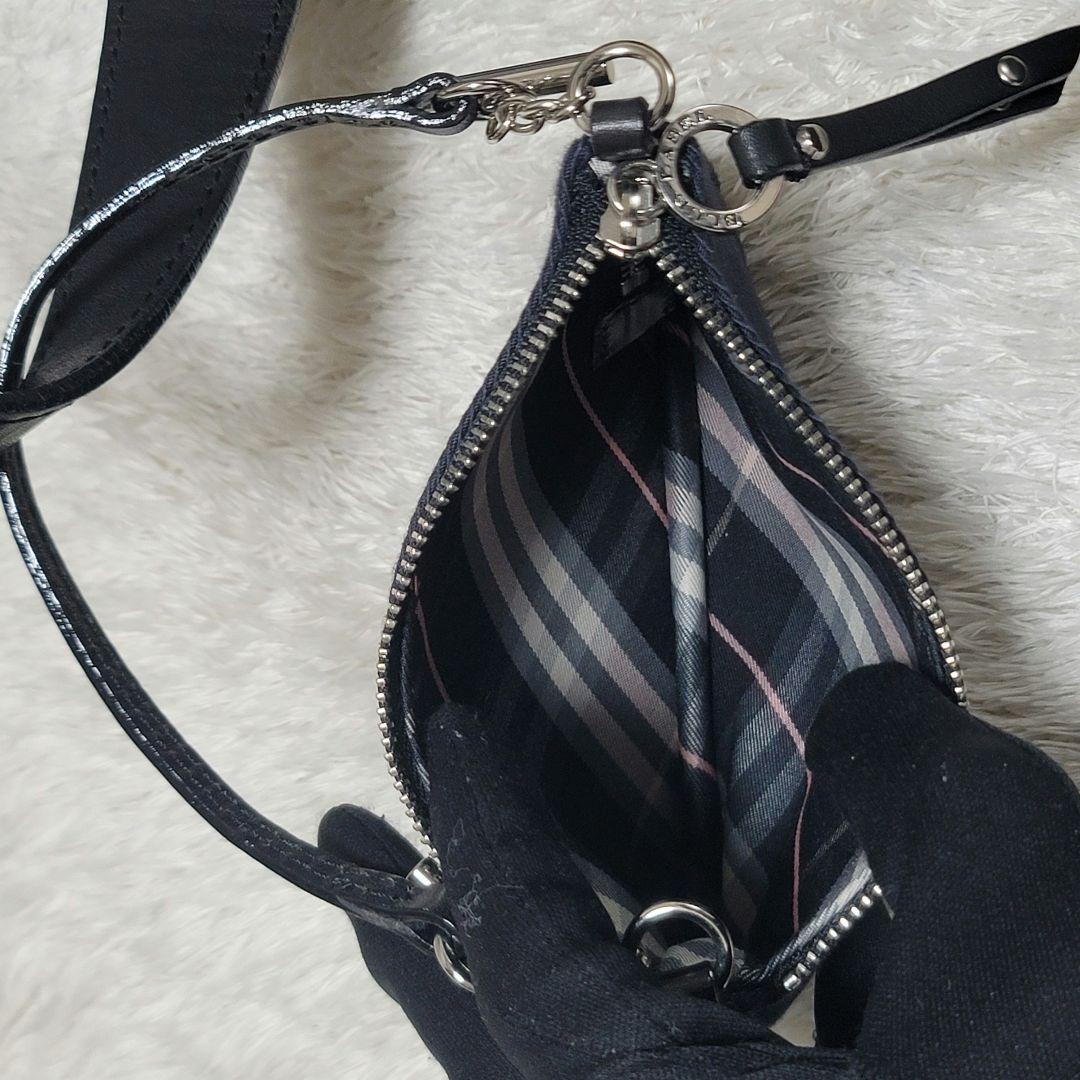 極美品✨バーバリーブルーレーベル リバーシブル ハンドバッグ ノバチェック 舟形