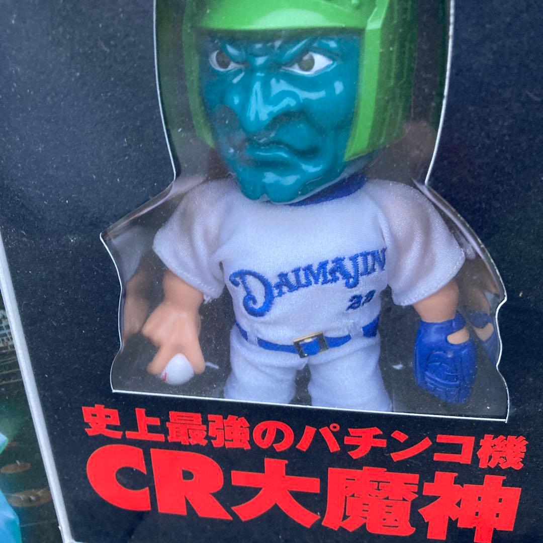 古いCR大魔神人形