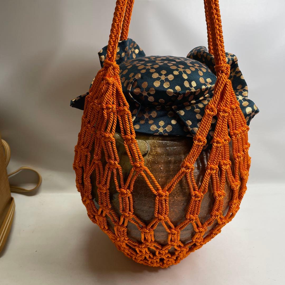 西尾彦四郎(香舟) 信楽焼と京焼ので技法を融合させた独自の作風 飾り壺