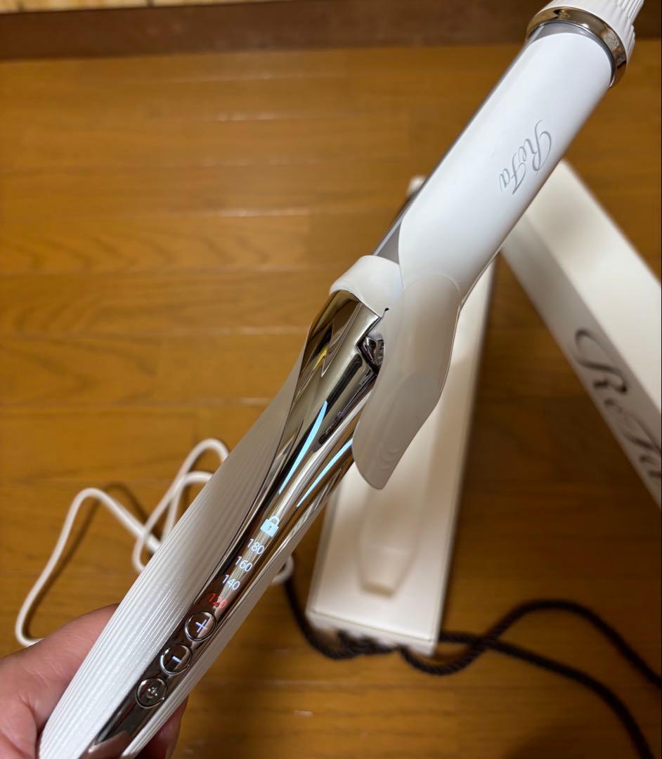 リファホワイト カールヘアアイロン32ミリ
