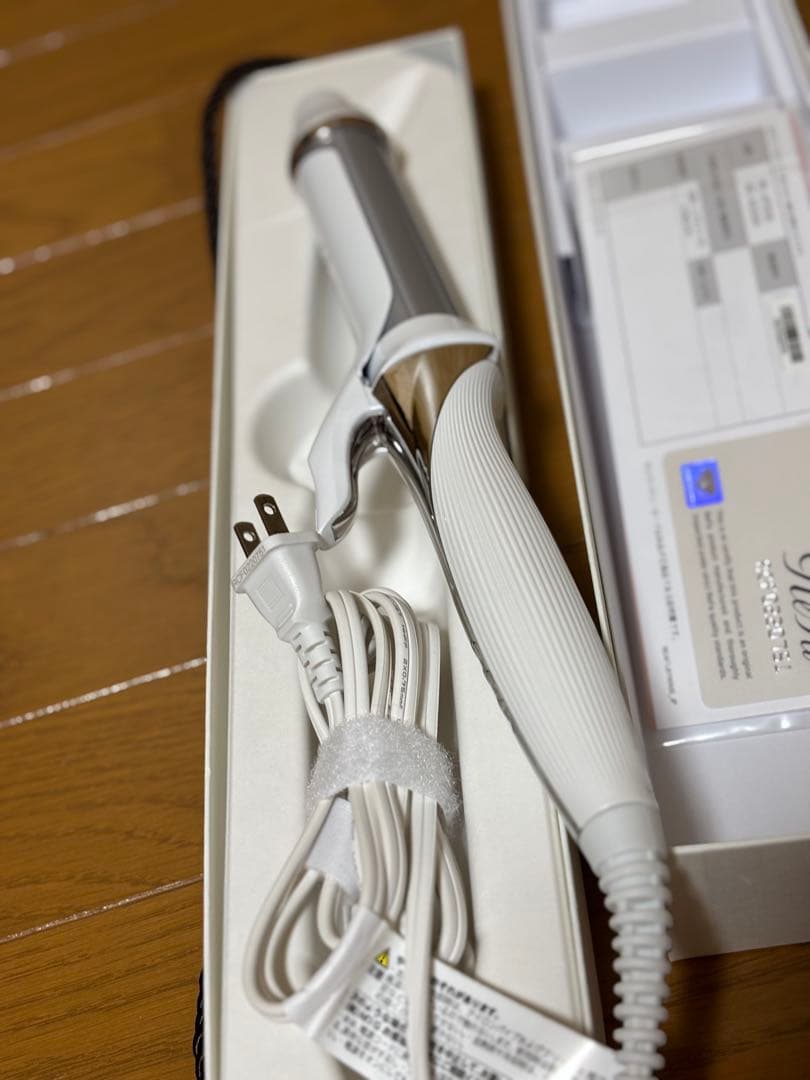 リファホワイト カールヘアアイロン32ミリ