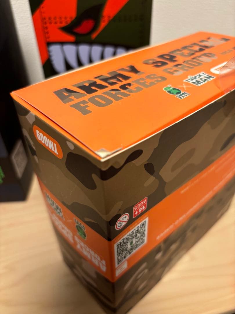 FigureBase TRICKYMAN TM009 + ジオラマ A+B