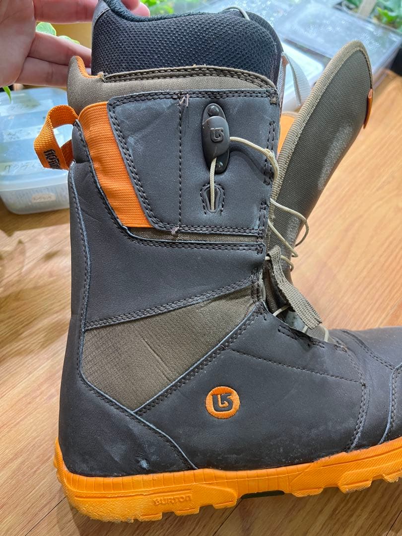 た*ん様 MOTO スノーボードブーツ グレー/オレンジ