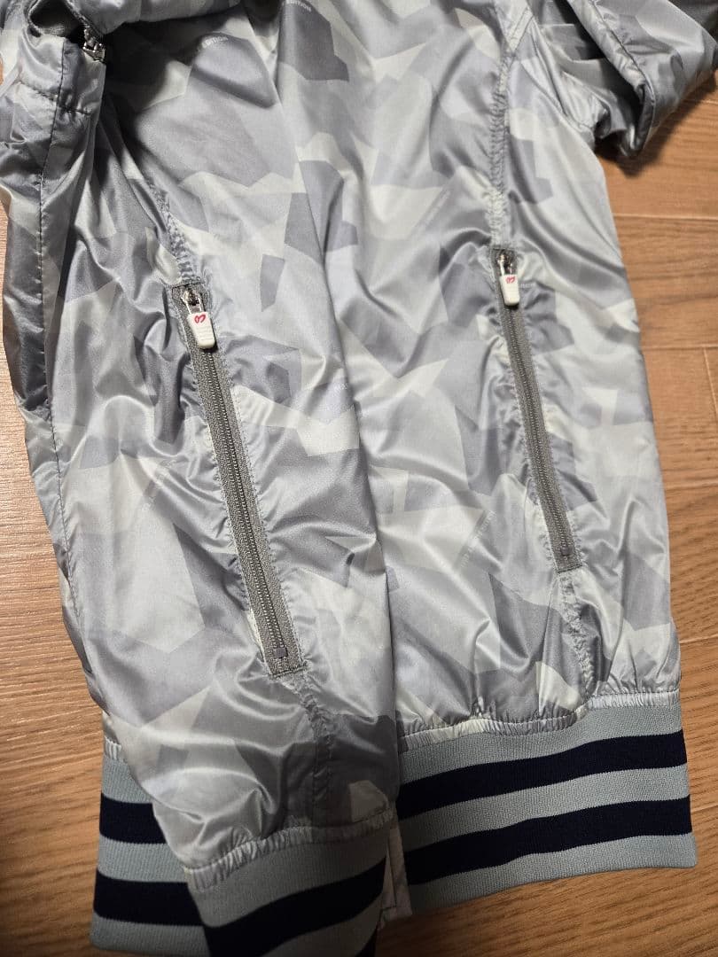 パ*ダ様 ❣️新品❣️マスターバニーフード付き2WAYコンバーチブル ブルゾン❣