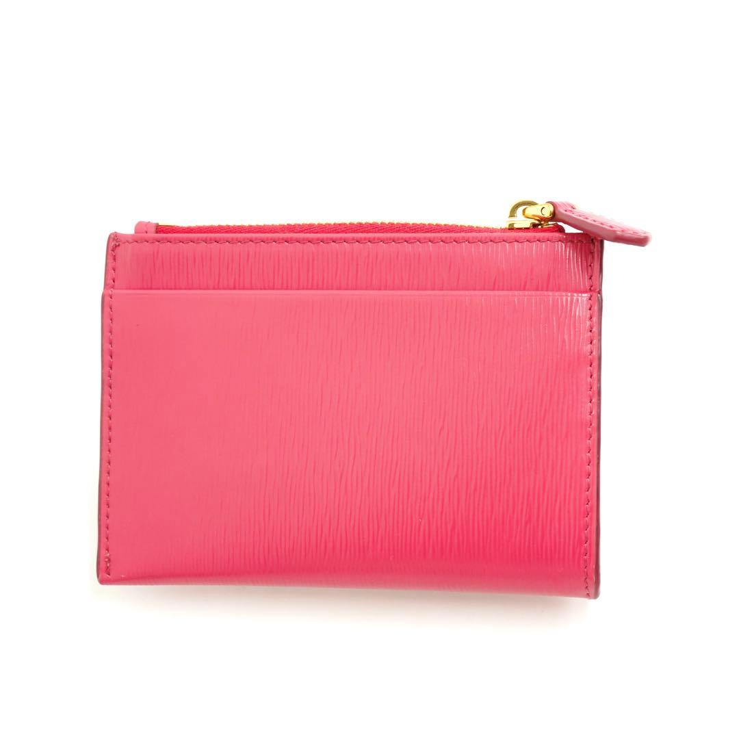 ✨新品未使用✨　PRADA ケース　カードケース　ヴィッテロ　ベルト