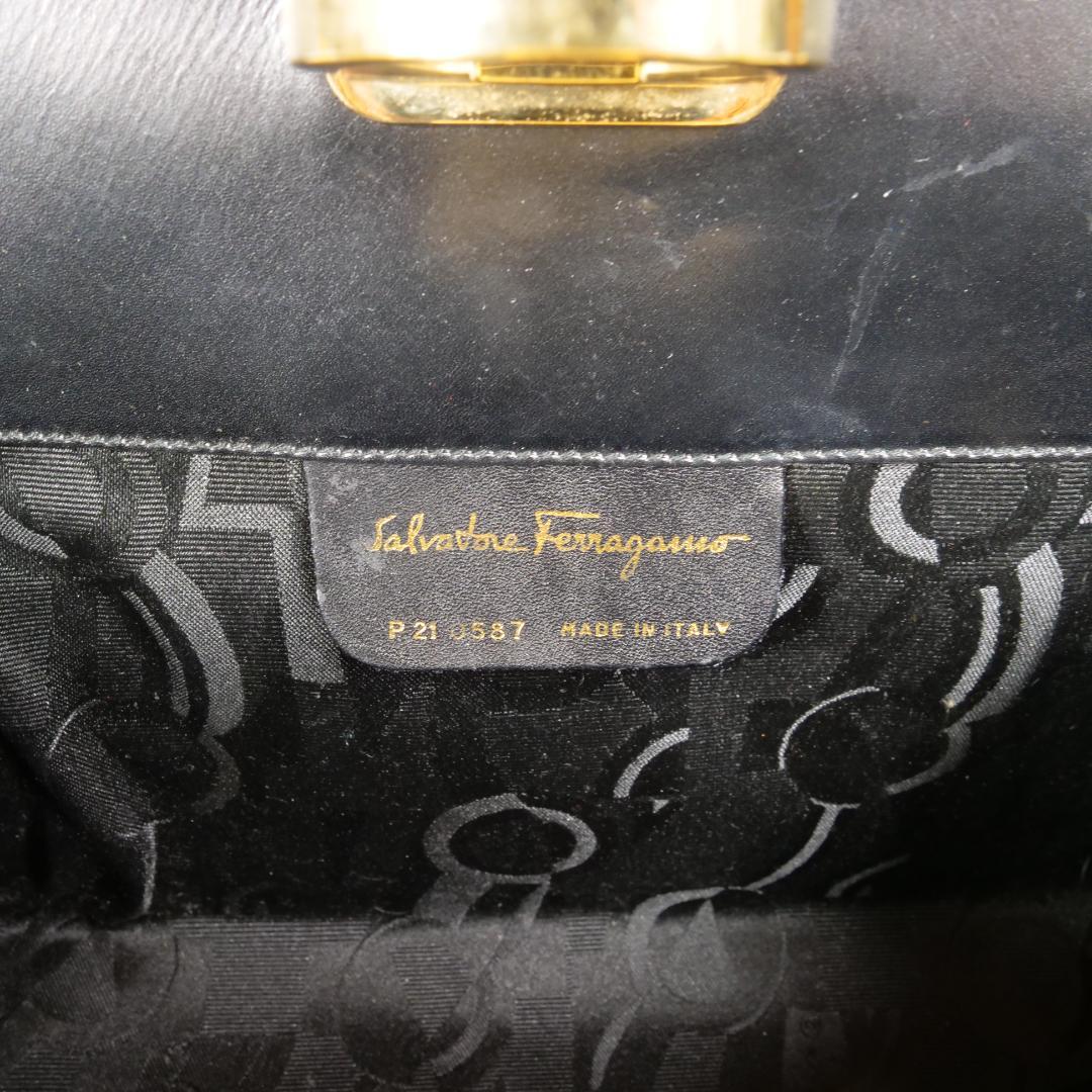極美品✨サルヴァトーレフェラガモ ショルダーバッグ ガンチーニ チェーン 黒