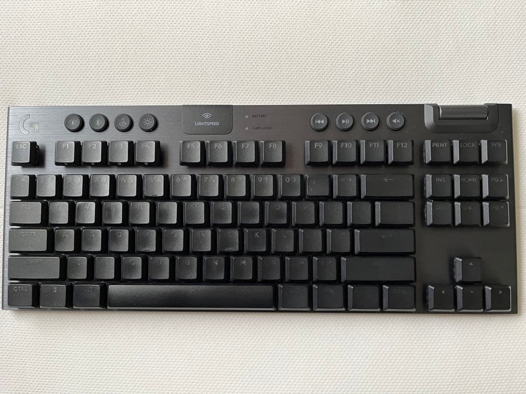G915X LIGHTSPEED TKL US配列 赤軸リニア Logitech - メルカリ